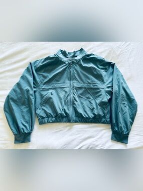 Athleta Girl, Teal Cropped Bomber Jacket, NWOT!